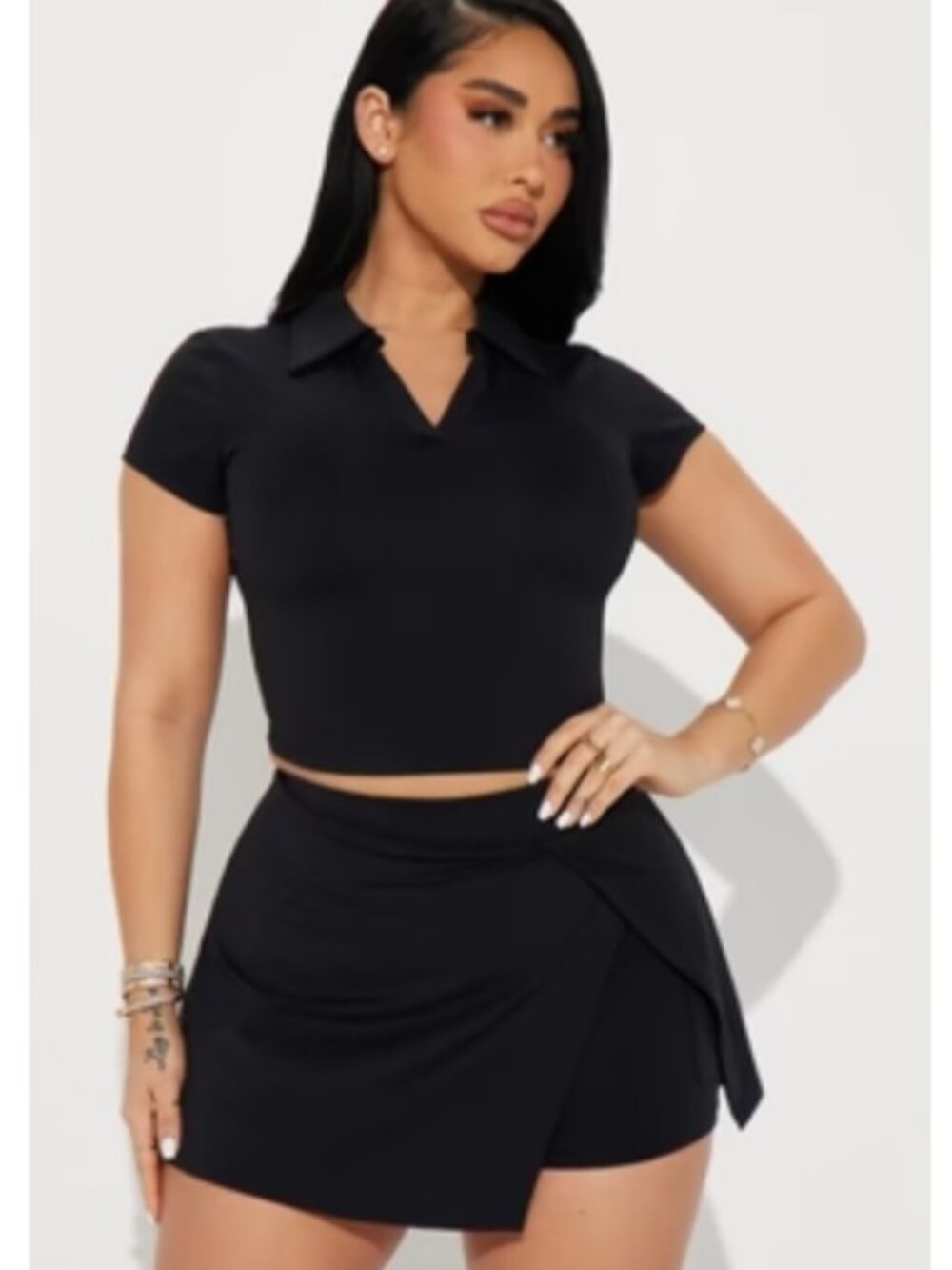 Black tennis shirt